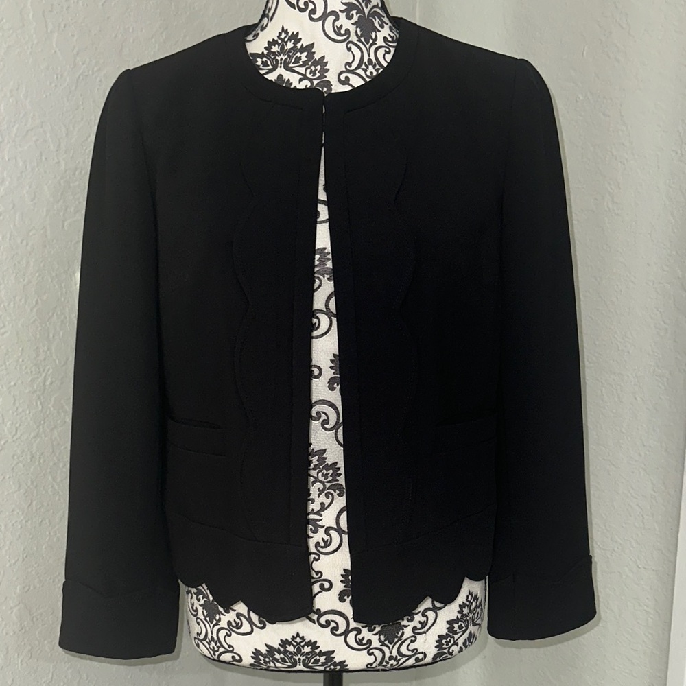 Ann Taylor Black Collarless Scalloped Blazer Sz. M - Picture 2 of 12